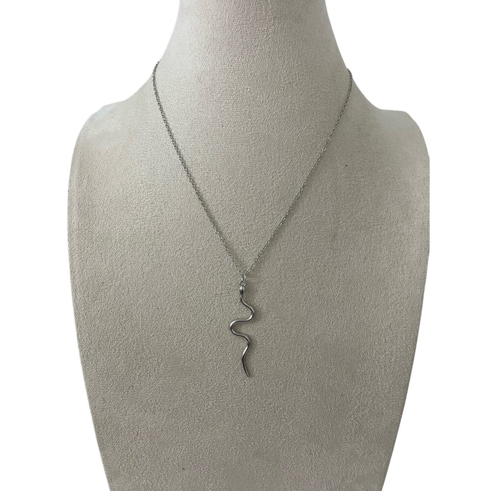 Snake necklace